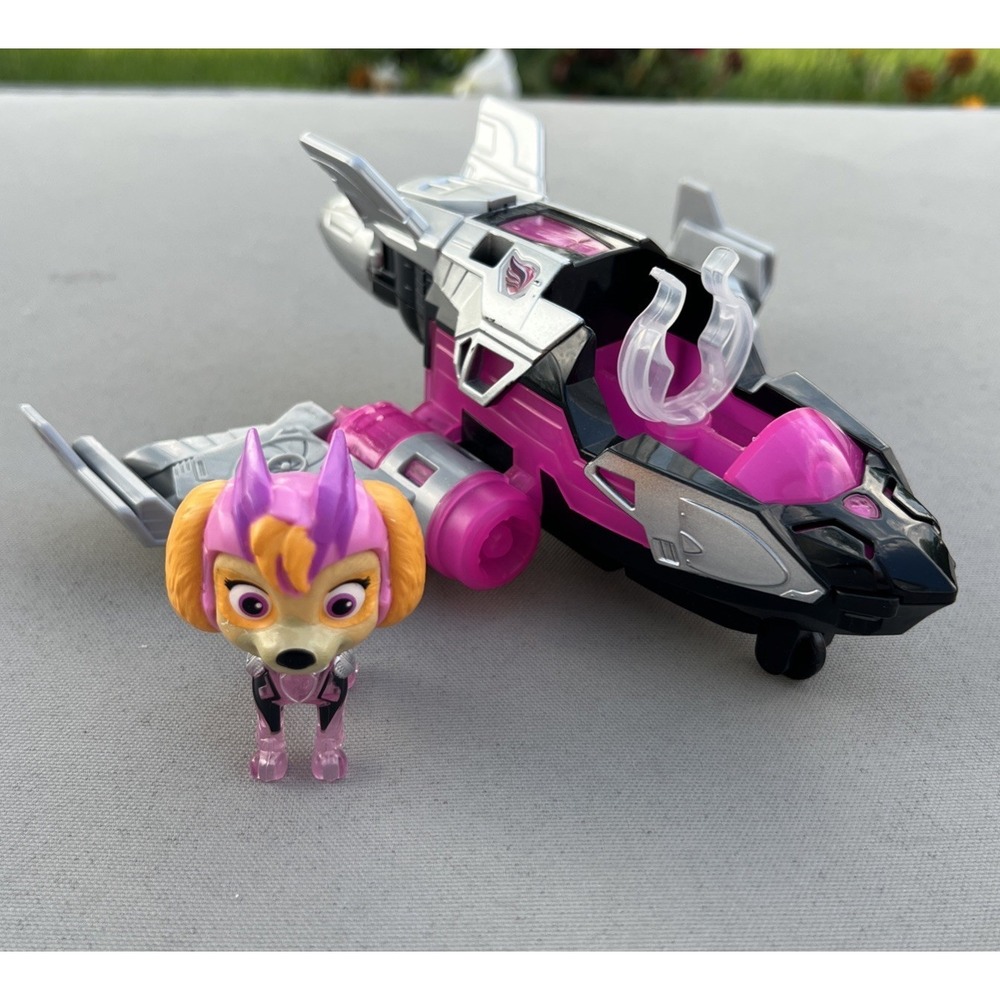 Paw Patrol Skye The Mighty Movie Jet and Figure Lights Sounds Nickelodeon